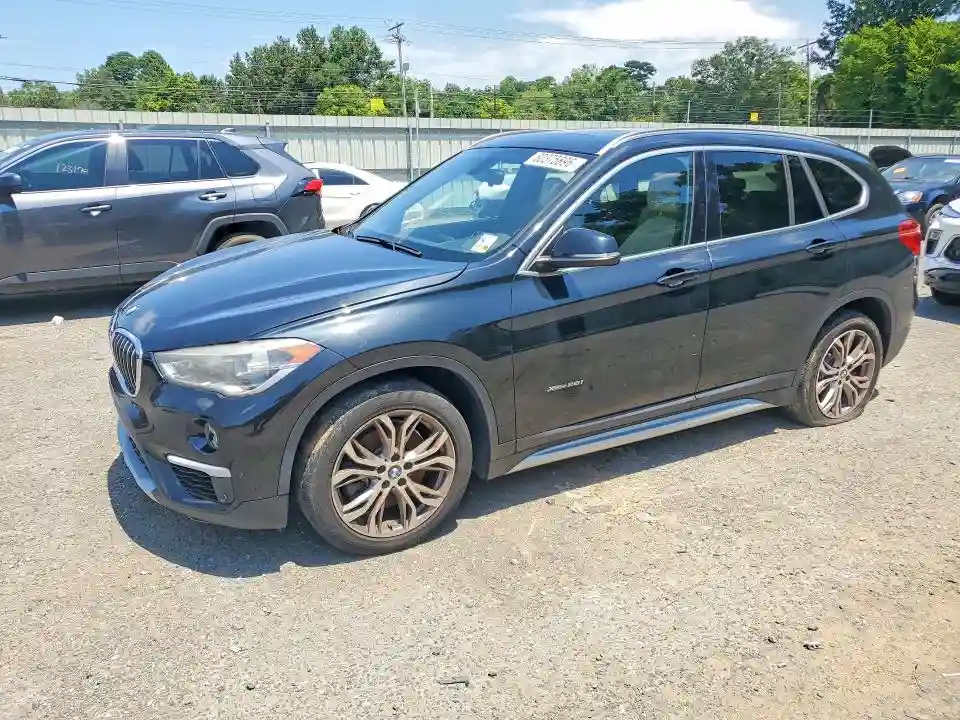 WBXHT3Z37G4A50895 2016 BMW X1-0