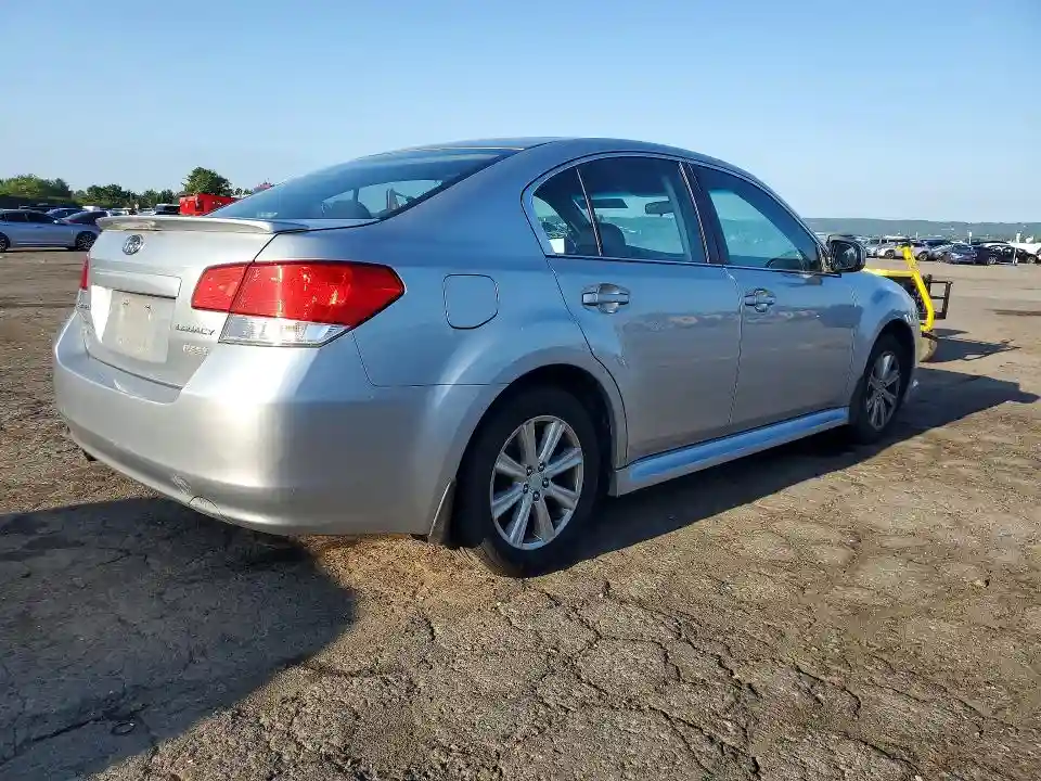 4S3BMBA63C3026624 2012 SUBARU LEGACY-2