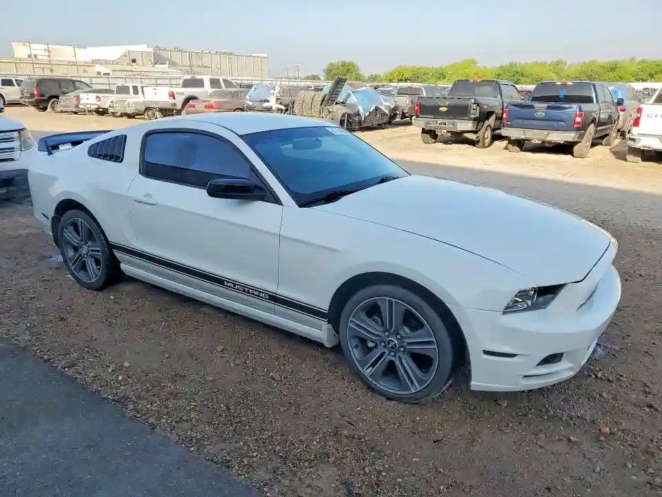 1ZVBP8AM0D5261123 2013 FORD MUSTANG-3