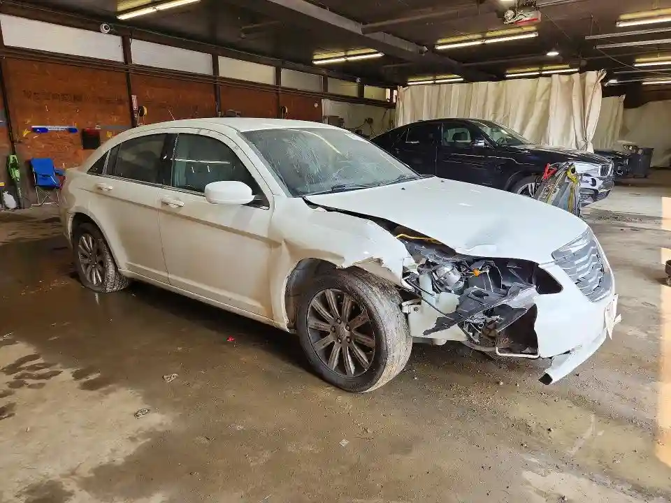 1C3CCBBB1DN579835 2013 CHRYSLER 200-3