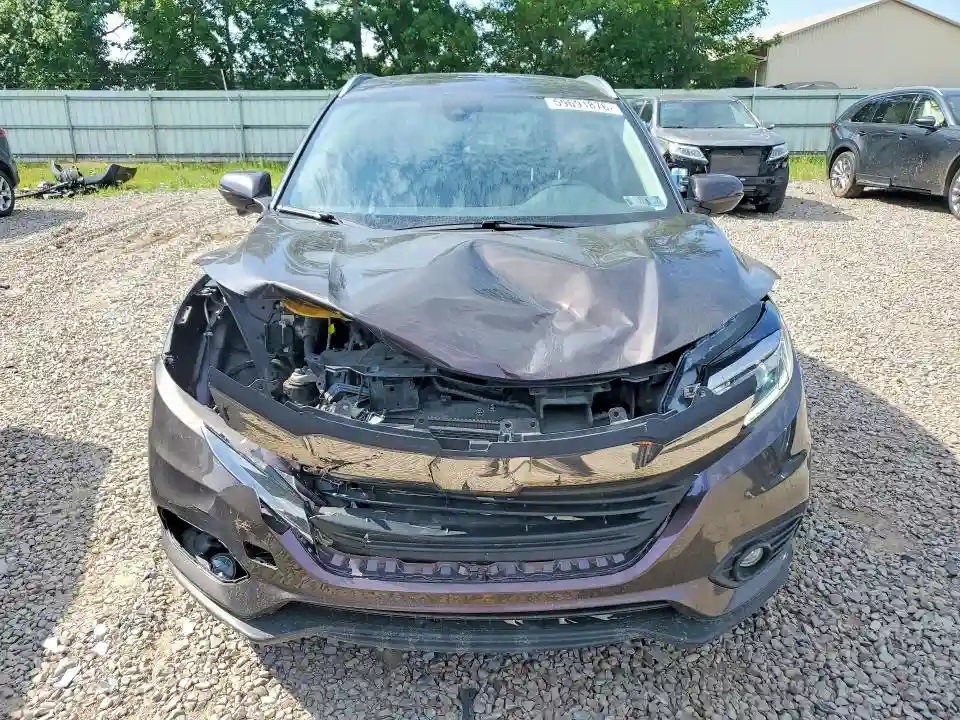 3CZRU6H52MM749765 2021 HONDA HR-V-4