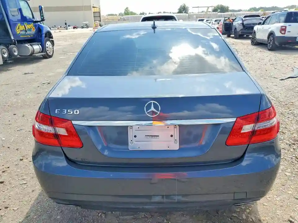 WDDHF5GB7AA075043 2010 MERCEDES-BENZ E-CLASS-5