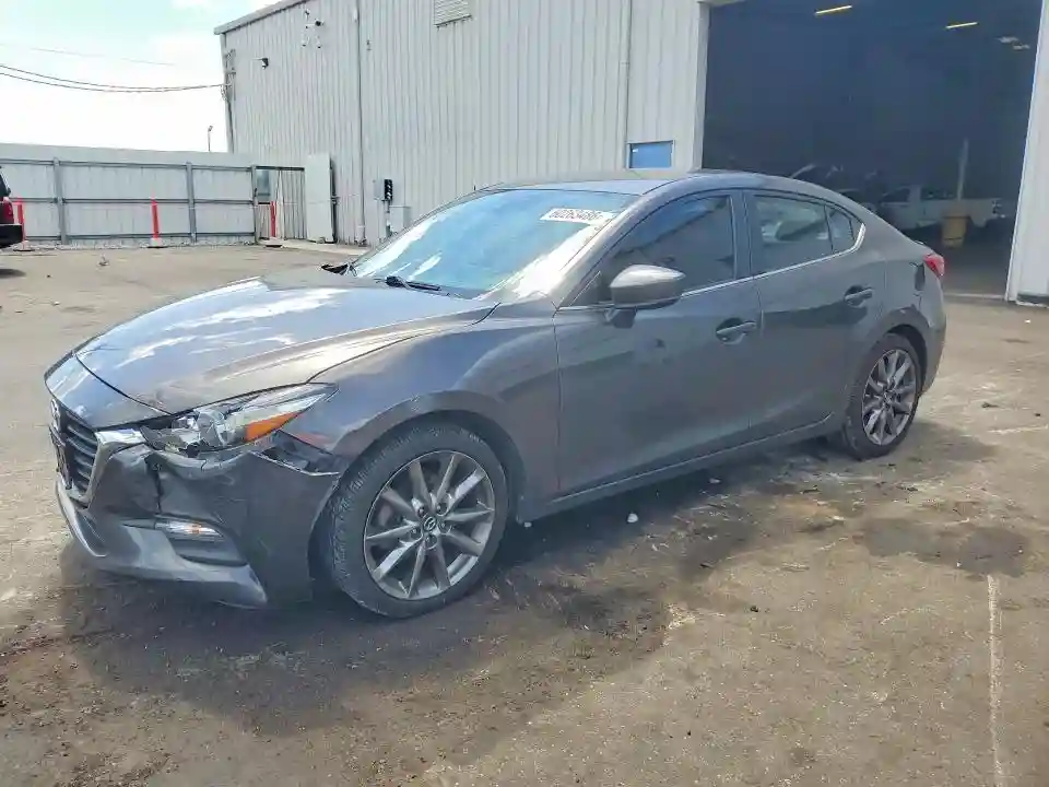 3MZBN1V35JM197259 2018 MAZDA 3-0