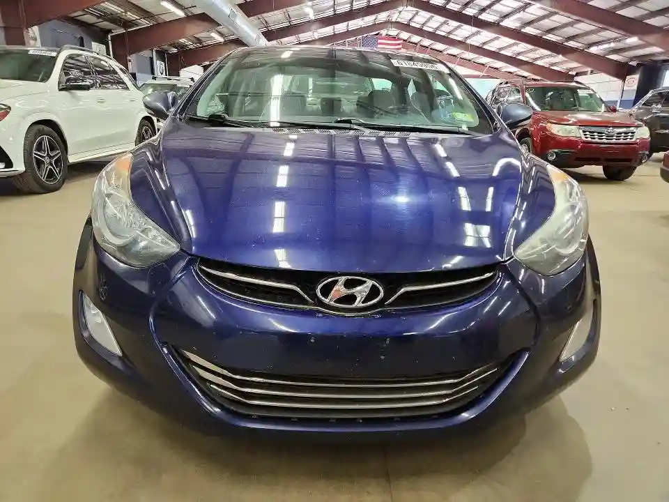 5NPDH4AE3CH097584 2012 HYUNDAI ELANTRA-4