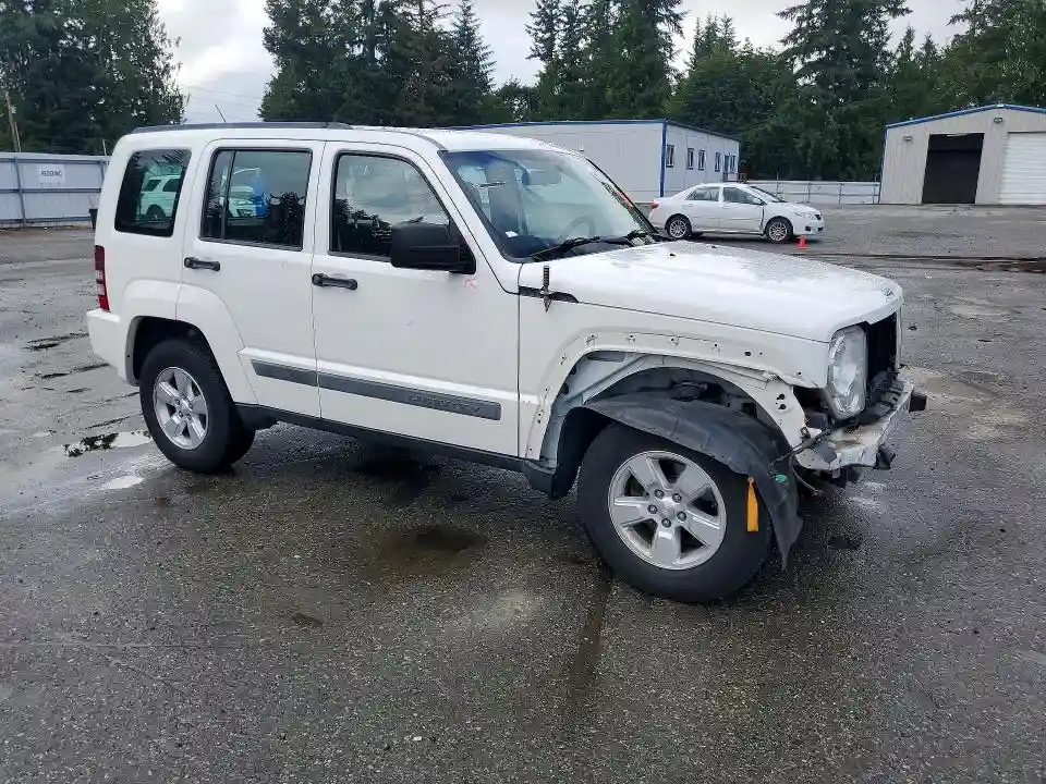 1J4PP2GK8AW129142 2010 JEEP LIBERTY-3