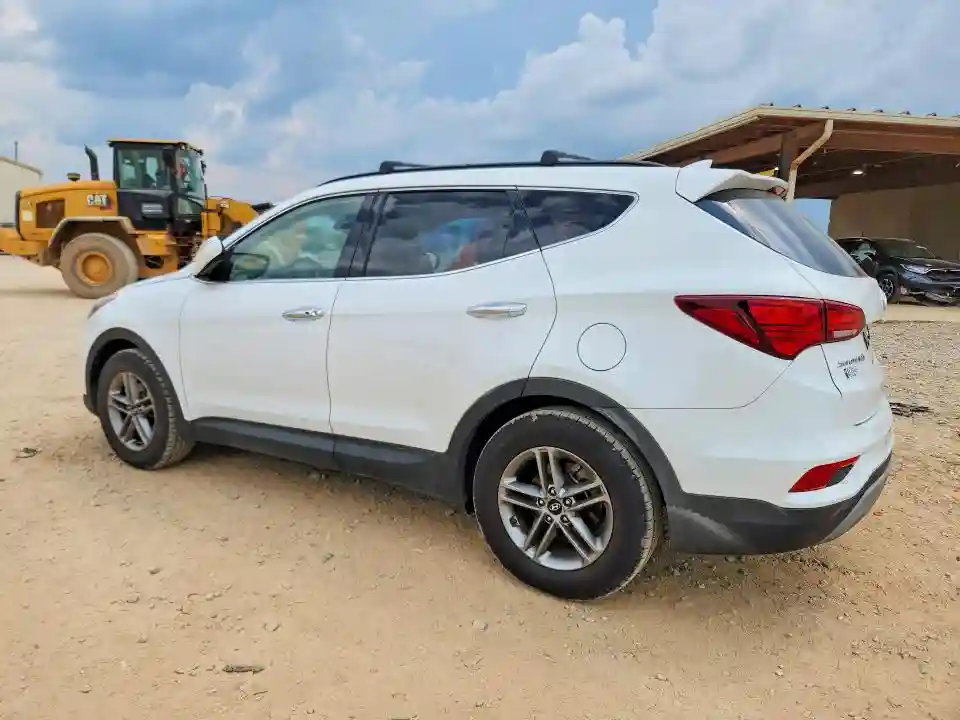 5NMZU3LB3JH100797 2018 HYUNDAI SANTA FE-1