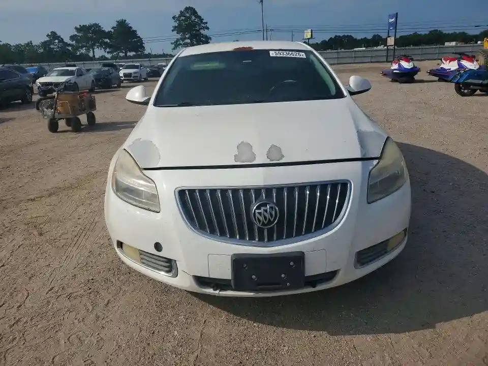 W04GN5EC9B1094189 2011 BUICK REGAL-4