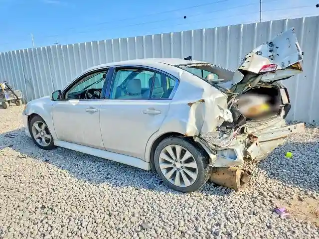 4S3BMCK64B3230318 2011 SUBARU LEGACY-1