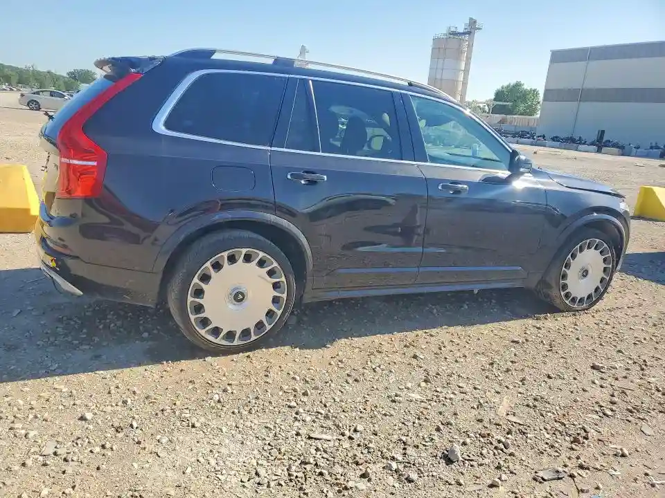 YV4A22PK5G1083458 2016 VOLVO XC90-2