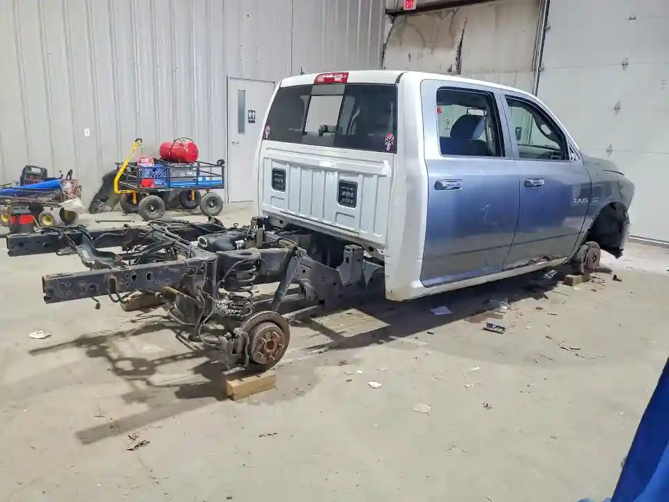 1C6RR7TT3KS521871 2019 RAM 1500-2