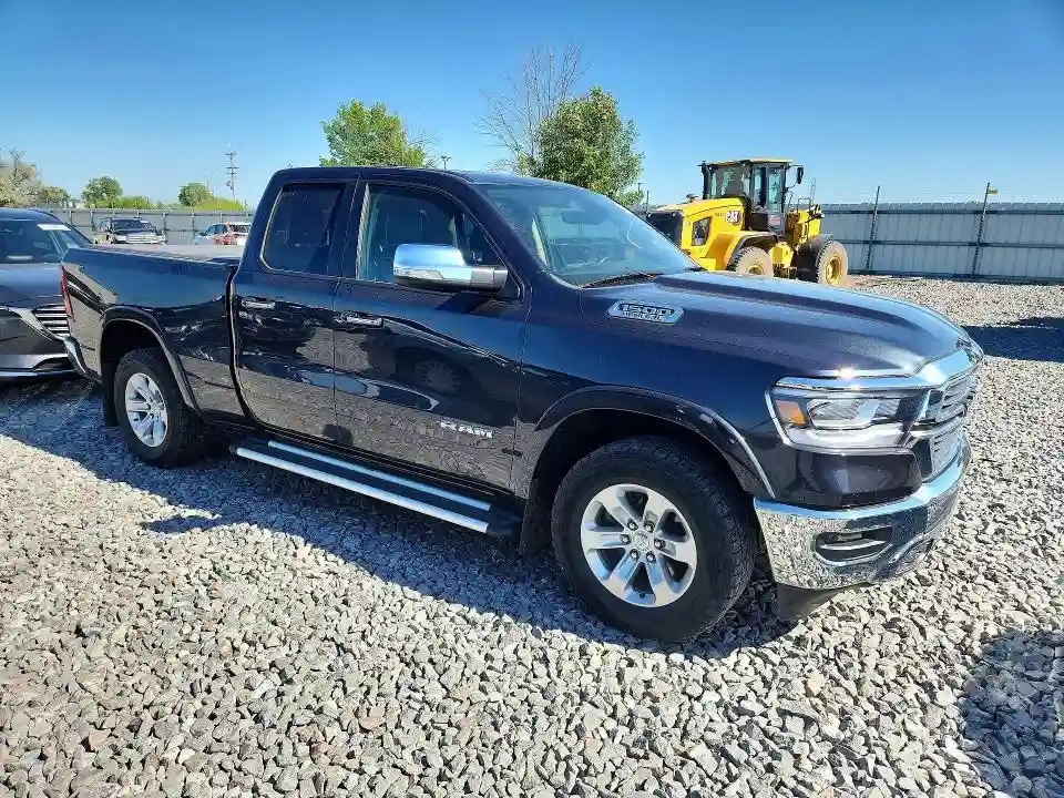 1C6SRFDT7KN865826 2019 RAM 1500-3
