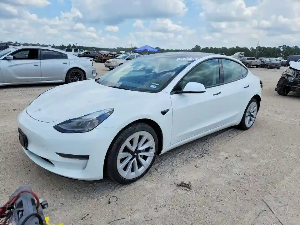 5YJ3E1EA4NF348642 2022 TESLA MODEL 3-0