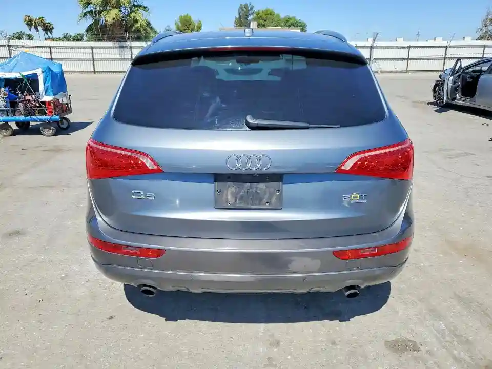 WA1LFAFP9CA015773 2012 AUDI Q5-5