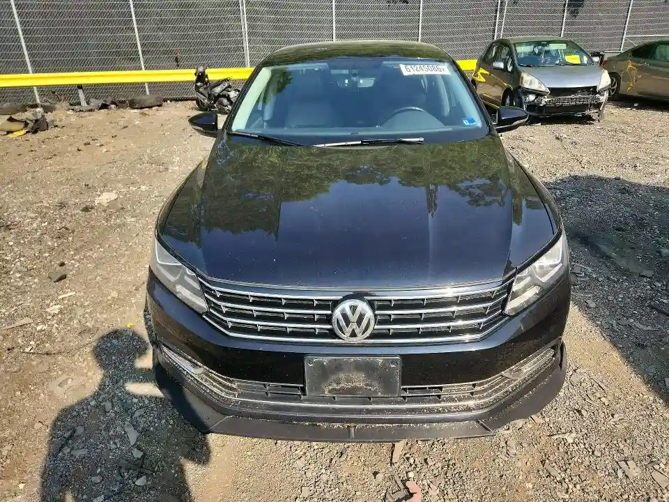 1VWLA7A32KC006697 2019 VOLKSWAGEN PASSAT-4