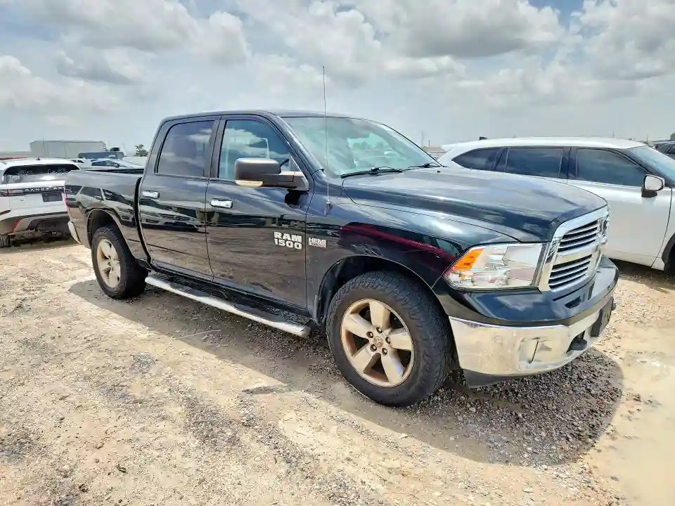 1C6RR7LT8GS365205 2016 RAM 1500-3