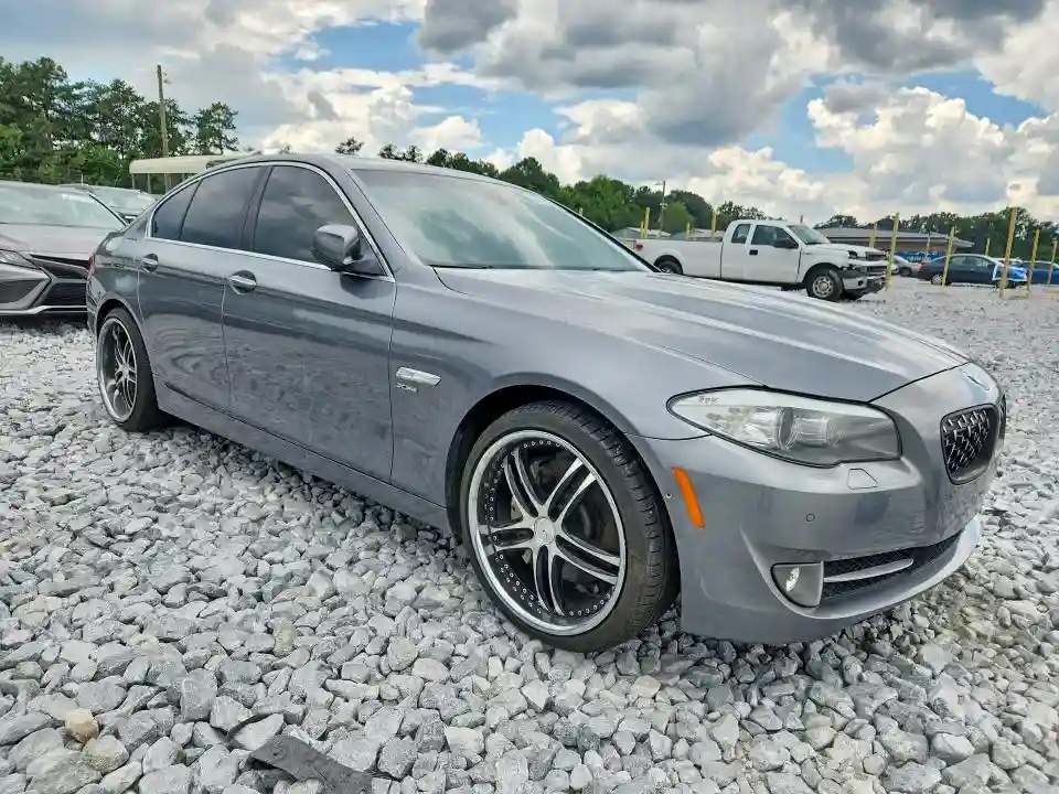 WBAFU9C58CC787922 2012 BMW 5 SERIES-3