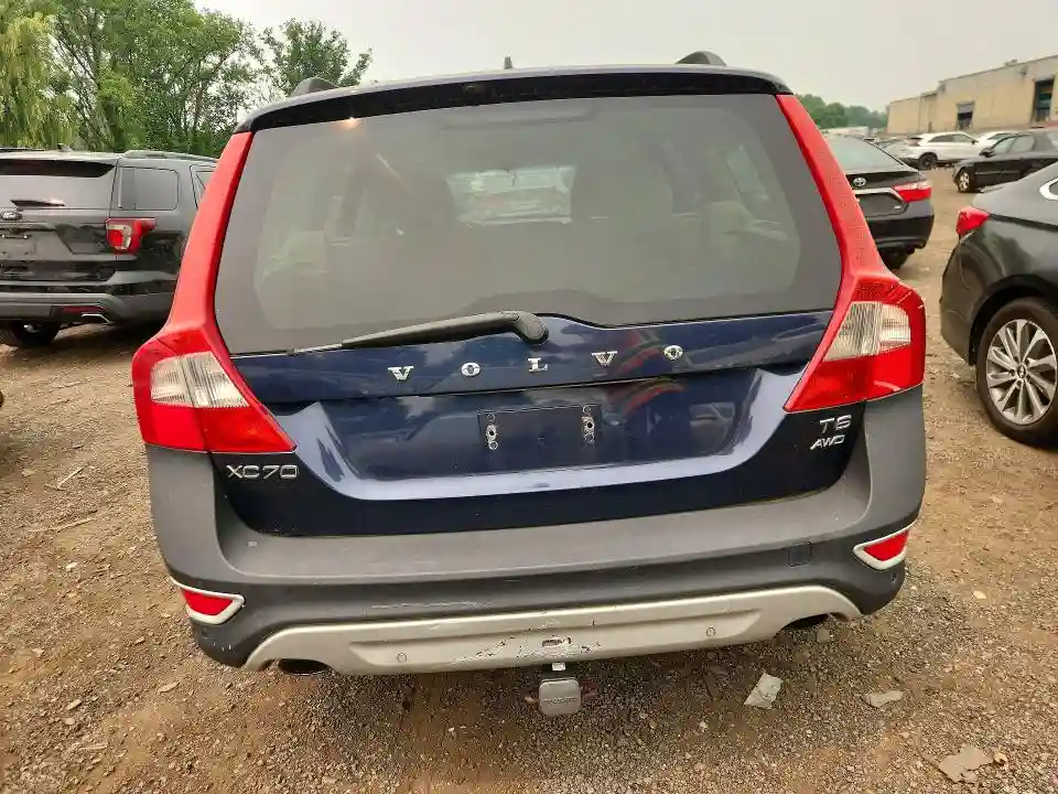 YV4902BZ5B1107621 2011 VOLVO XC70-5