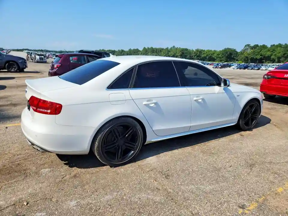 WAUBGAFL8BA045564 2011 AUDI S4/RS4-2