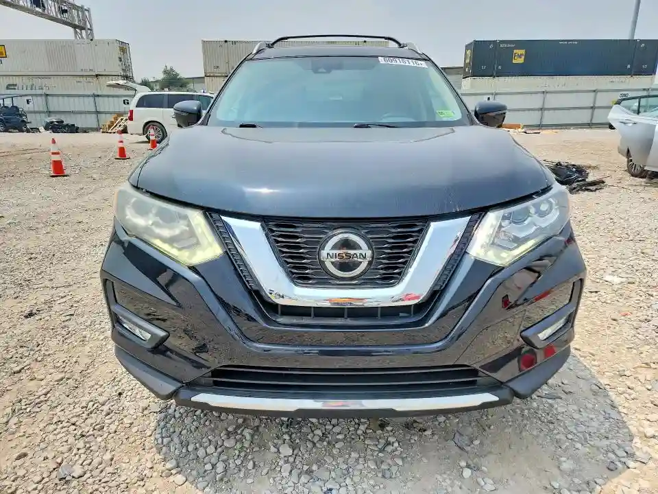 5N1AT2MV3KC735887 2019 NISSAN ROGUE-4