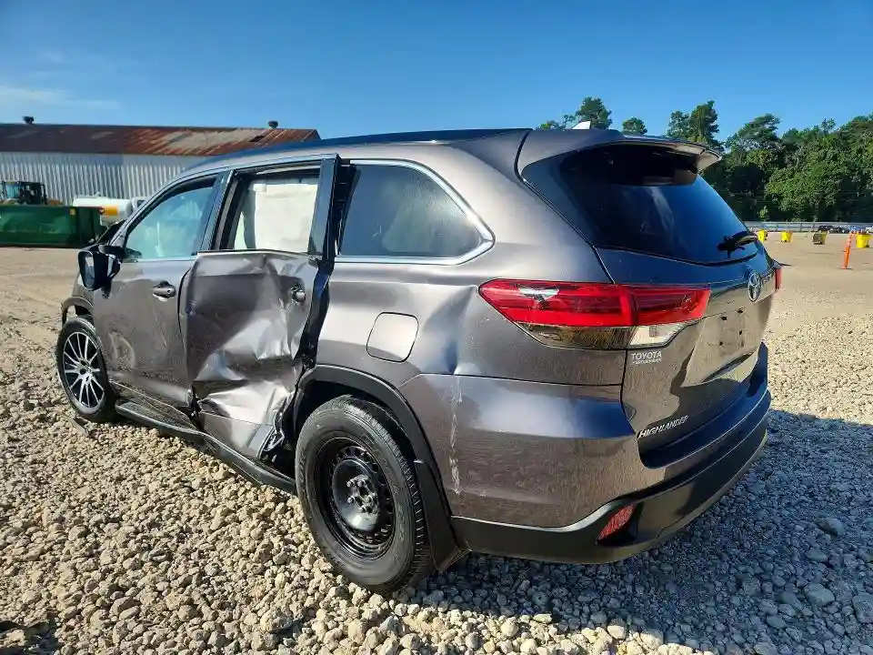 5TDKZRFH5JS537154 2018 TOYOTA HIGHLANDER-1