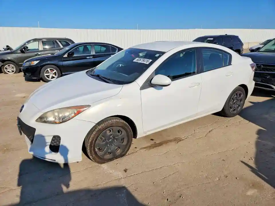 JM1BL1TF6D1731456 2013 MAZDA 3-0