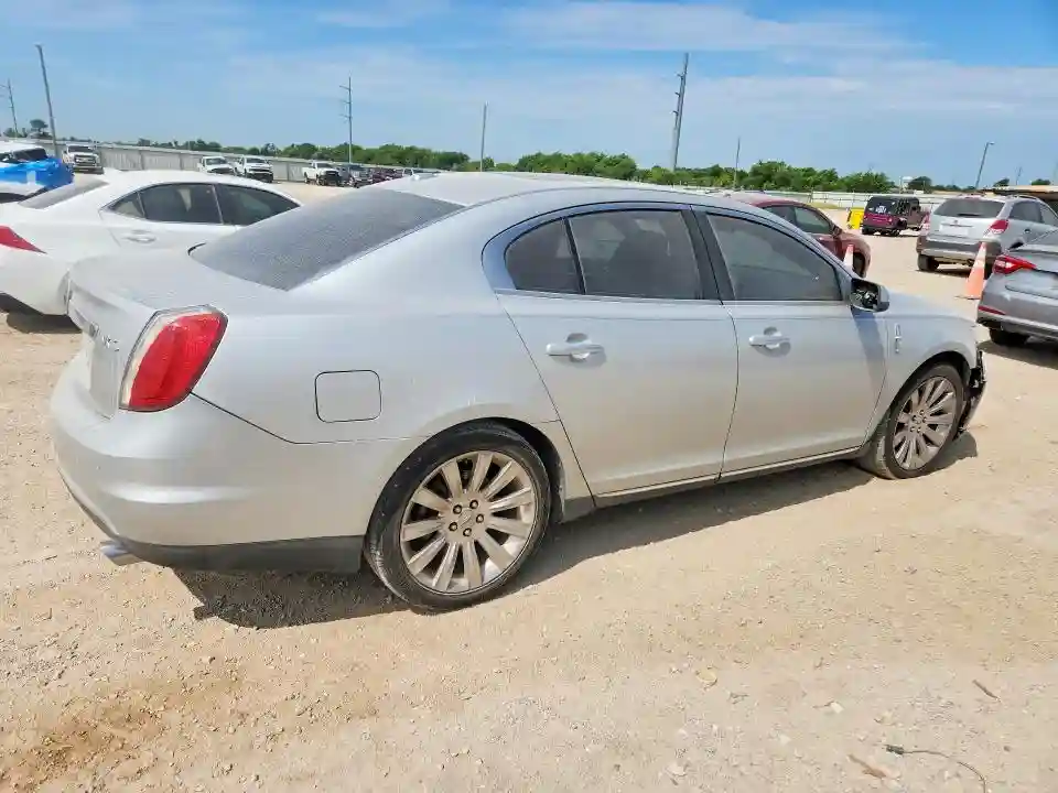 1LNHL9DR0AG604918 2010 LINCOLN MKS-2