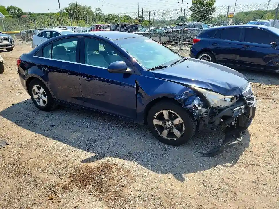 1G1PF5S9XB7187353 2011 CHEVROLET CRUZE-3