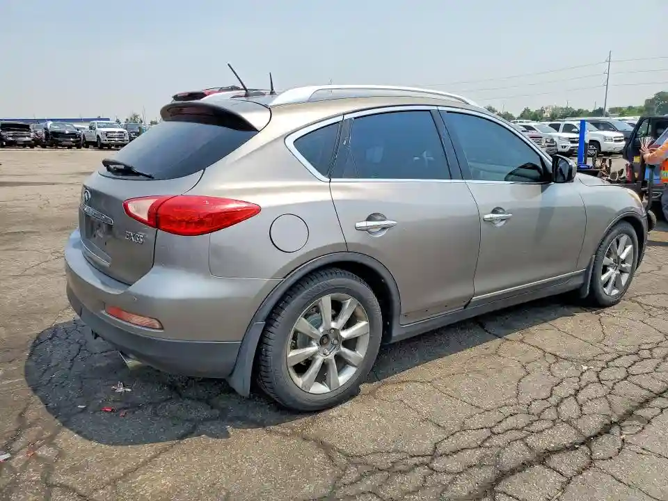 JN1AJ0HR8AM755284 2010 INFINITI EX35-2