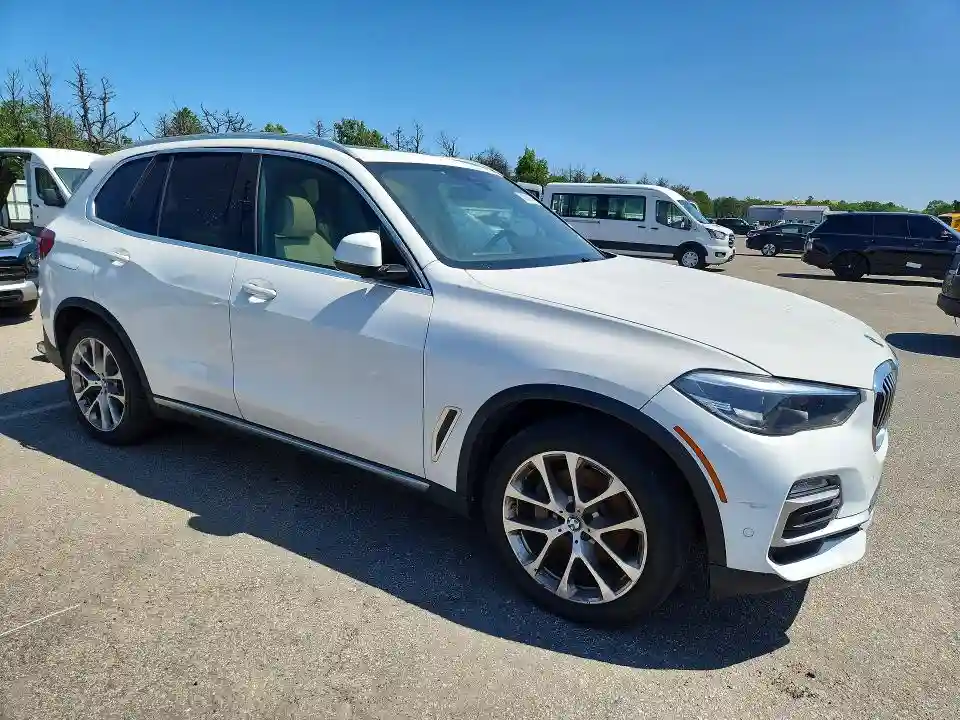5UXCR6C5XKLL25266 2019 BMW X5-3