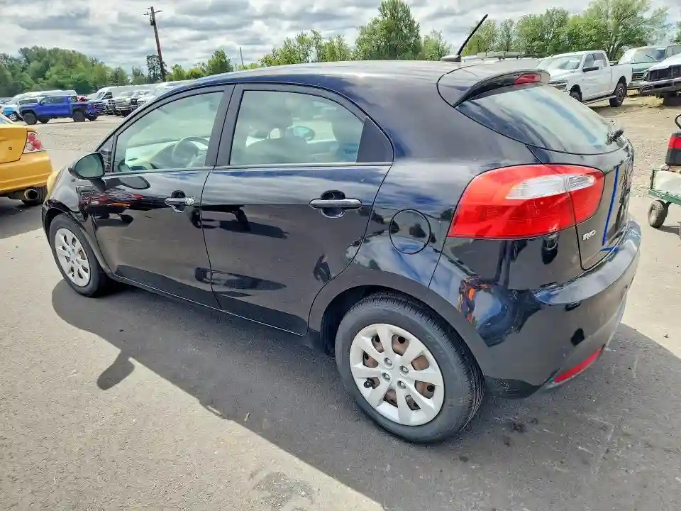 KNADM5A33D6157033 2013 KIA RIO-1