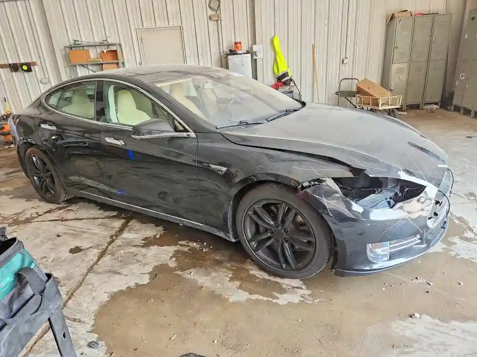 5YJSA1H24FFP77826 2015 TESLA MODEL S-3