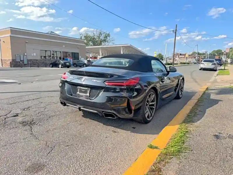 WBAHF9C09LWW44449 2020 BMW Z4-3