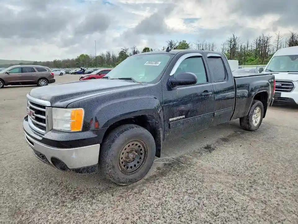 1GTR2VE77DZ404919 2013 GMC SIERRA-0