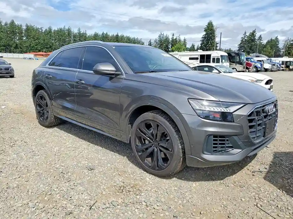 WA1CVAF16KD012146 2019 AUDI Q8-3