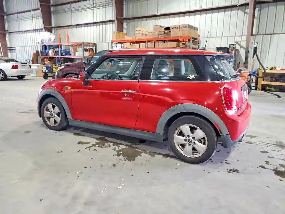 WMWXP5C52G2D14701 2016 MINI COOPER-1