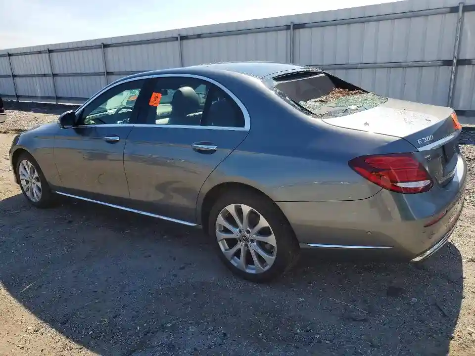 WDDZF4KB0KA626985 2019 MERCEDES-BENZ E-CLASS-1