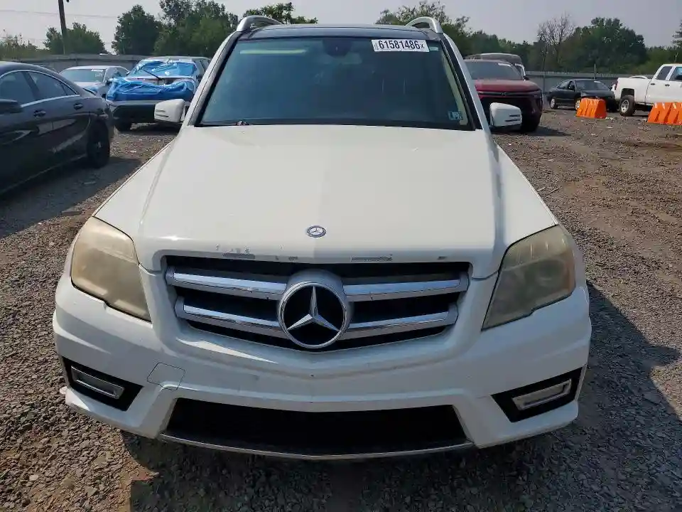 WDCGG5GB2BF547554 2011 MERCEDES-BENZ GLK-CLASS-4