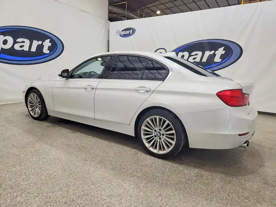 WBA3C1C51CF432192 2012 BMW 3 SERIES-1