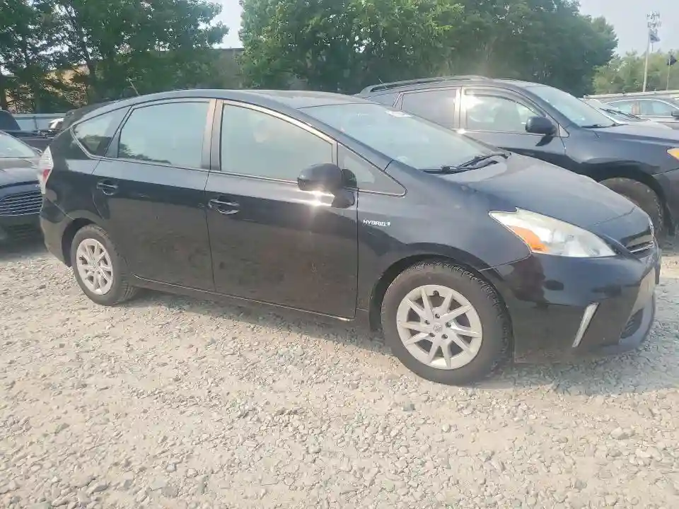 JTDZN3EU3EJ003451 2014 TOYOTA PRIUS V TH-3