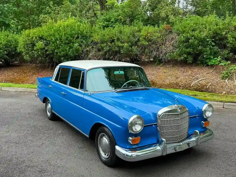 11011010270464 1966 MERCEDES-BENZ 230-CLASS-0