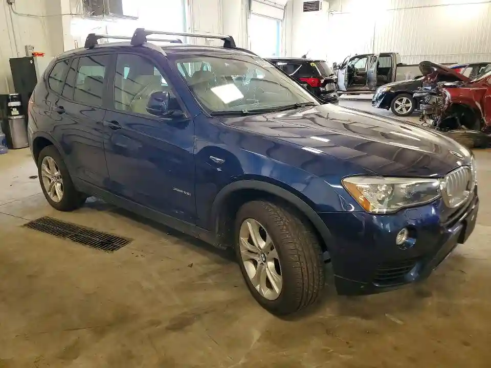 5UXWX7C3XH0U44422 2017 BMW X3-3