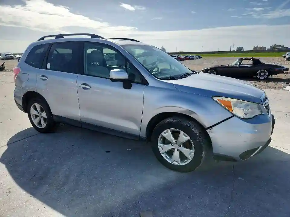 JF2SJADC6FH568278 2015 SUBARU FORESTER-3