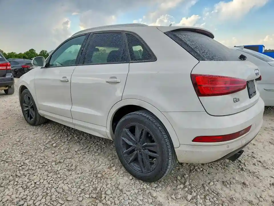 WA1ECCFS6HR015658 2017 AUDI Q3-1