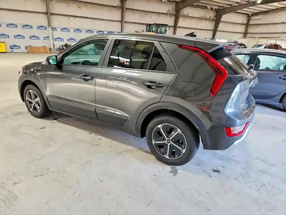 KNDCP3LE9T5339025 2026 KIA NIRO-1