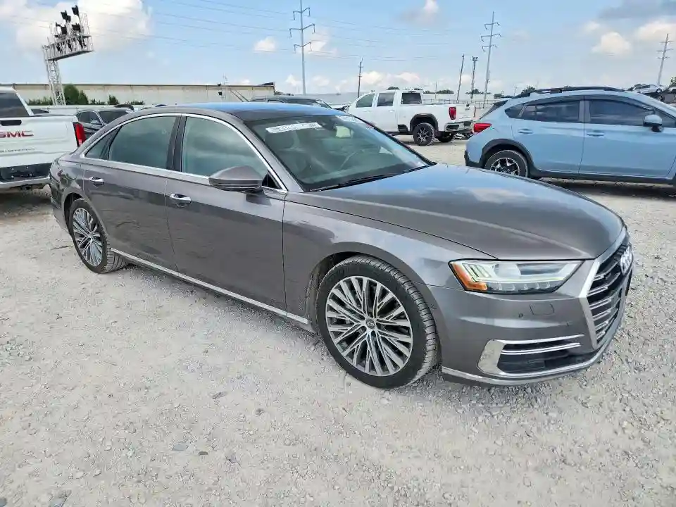 WAU8DAF86KN016314 2019 AUDI A8-3