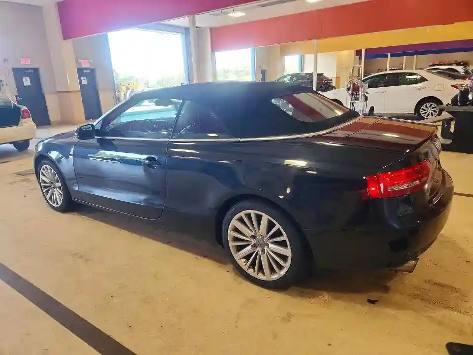 WAULFAFH0CN001474 2012 AUDI A5-1