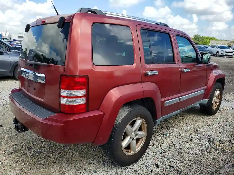 1J4PP5GK7BW526389 2011 JEEP LIBERTY-2