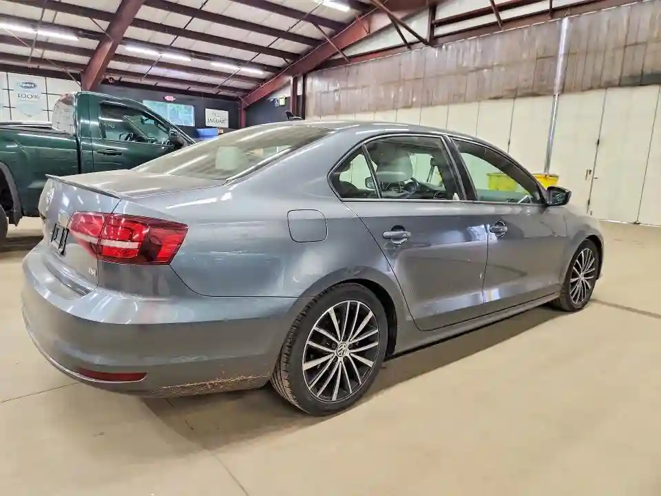 3VWB17AJ6GM280985 2016 VOLKSWAGEN JETTA-2