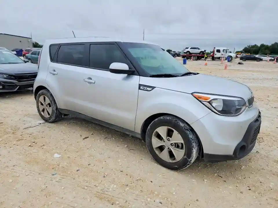 KNDJN2A22G7829784 2016 KIA SOUL-3
