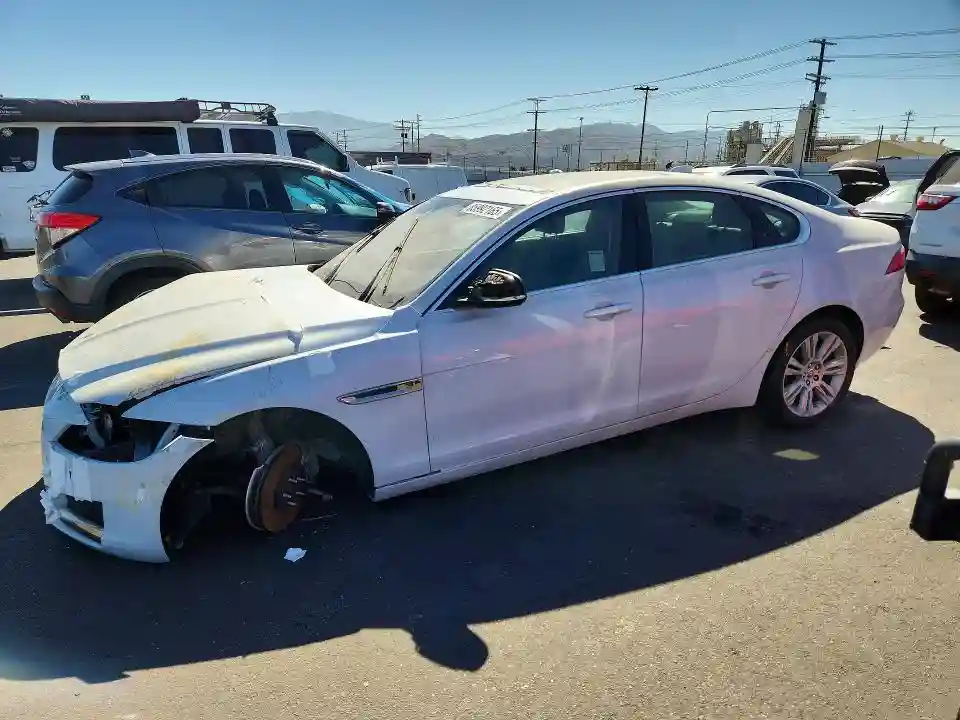 SAJBD4BV9GCY13294 2016 JAGUAR XF-0